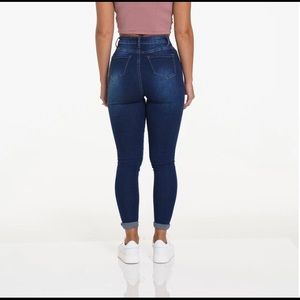 Navishape Dark Wash Jeans